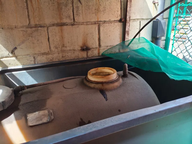 Inspeção de tanque diesel da casa de bombas em São Paulo
